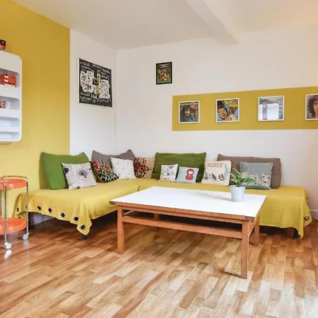 3 Bedroom Stunning In Casa de Férias Le Bourg-Dun